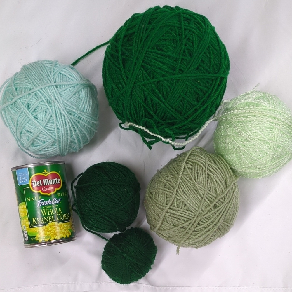 Green Yarn Set